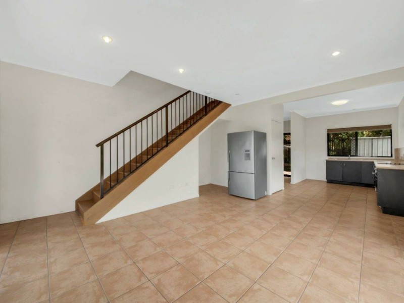 Unit 4/65 Langdon Street, Tannum Sands QLD 4680