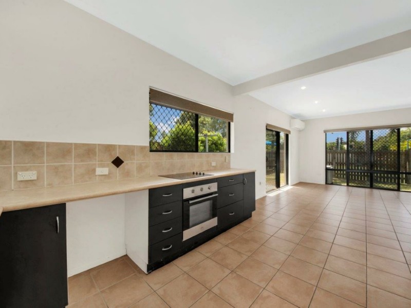 Unit 4/65 Langdon Street, Tannum Sands QLD 4680