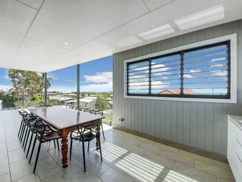 34 Booth Avenue, Tannum Sands QLD 4680