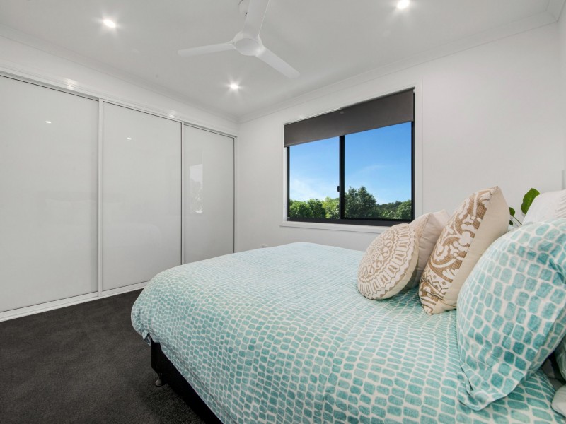 34 Booth Avenue, Tannum Sands QLD 4680