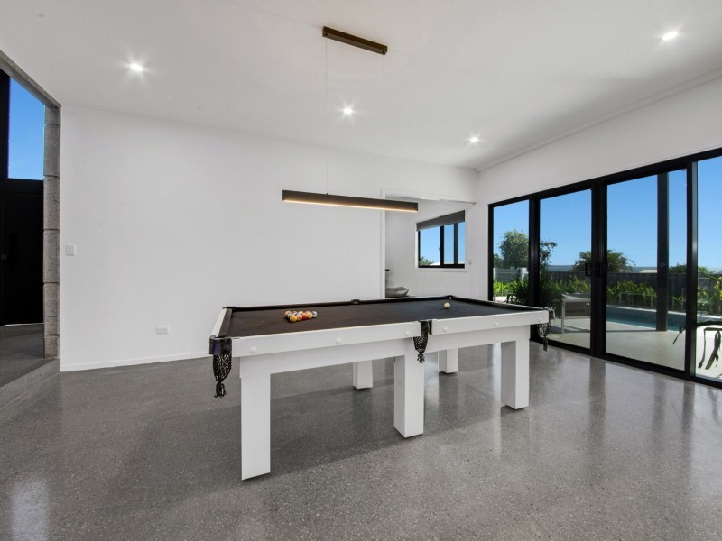 34 Booth Avenue, Tannum Sands QLD 4680