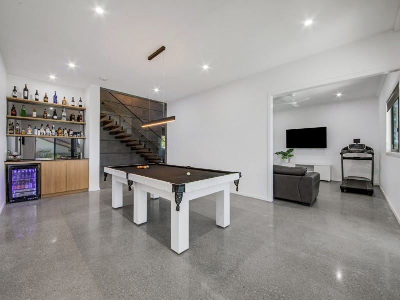 34 Booth Avenue, Tannum Sands QLD 4680