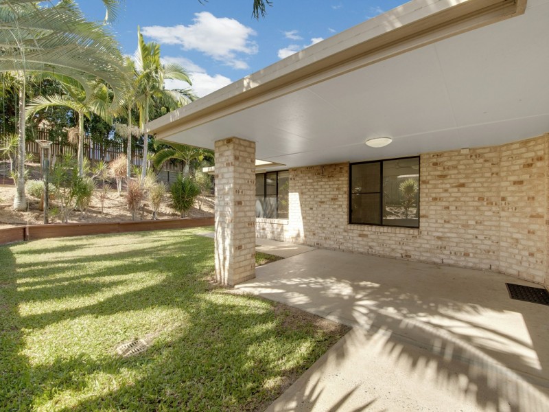12 Stella Street, Boyne Island QLD 4680