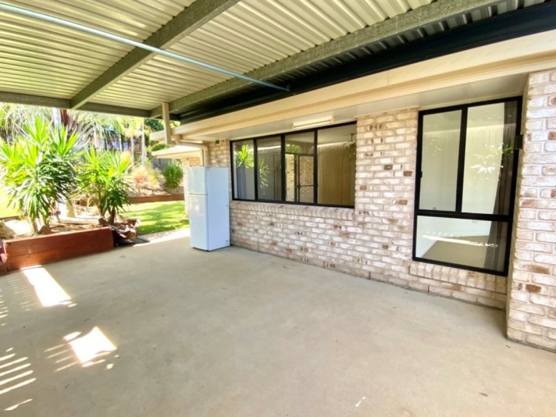 12 Stella Street, Boyne Island QLD 4680