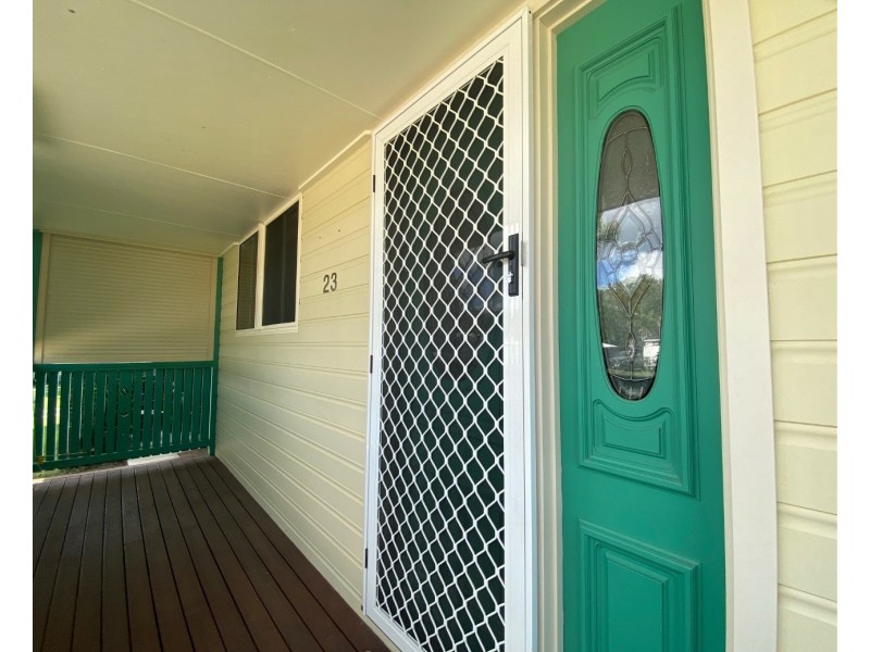23/1 Jacaranda Drive, Boyne Island QLD 4680