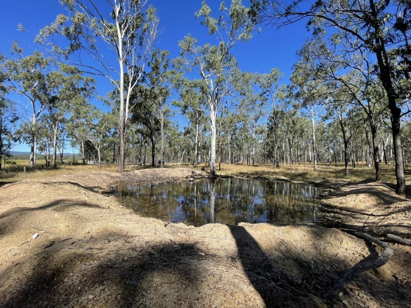 258 Donaldsons Road, Foreshores QLD 4678