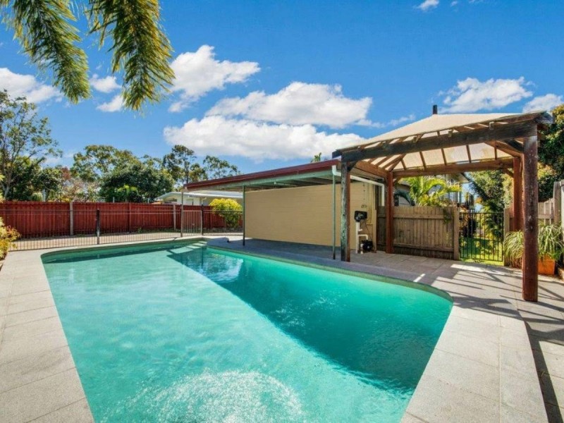 28 Amaroo Street, Boyne Island QLD 4680