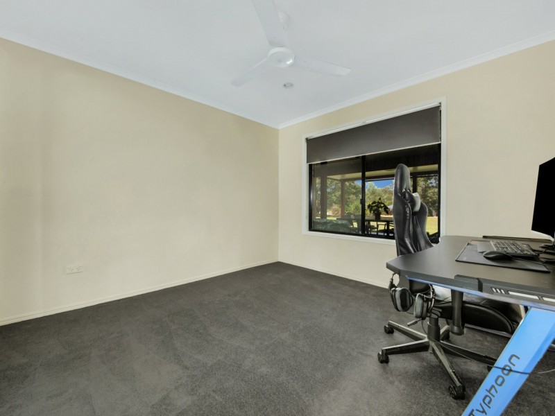 13 Ronald Crescent, Benaraby QLD 4680