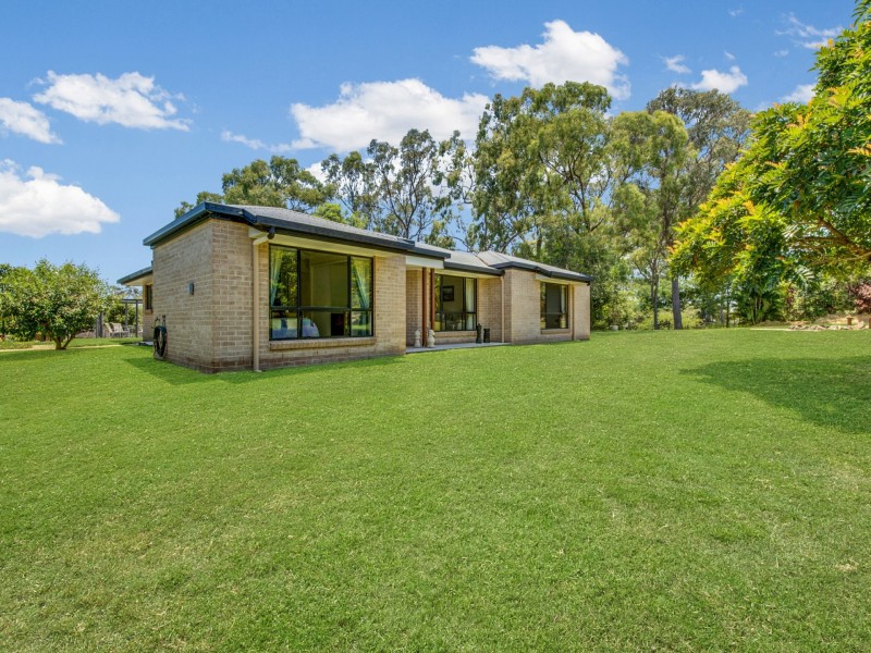 13 Ronald Crescent, Benaraby QLD 4680