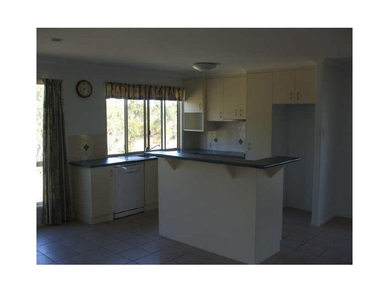32 Pryde Street, Tannum Sands QLD 4680