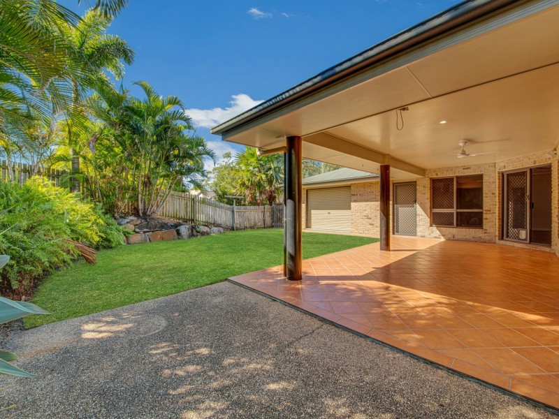 11 Pryde Street, Tannum Sands QLD 4680
