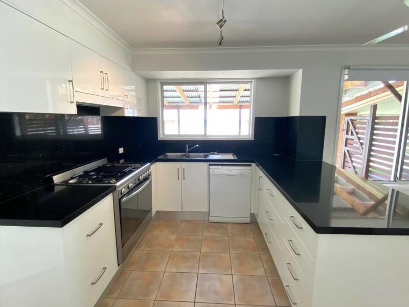 68 Malpas Street, Boyne Island QLD 4680