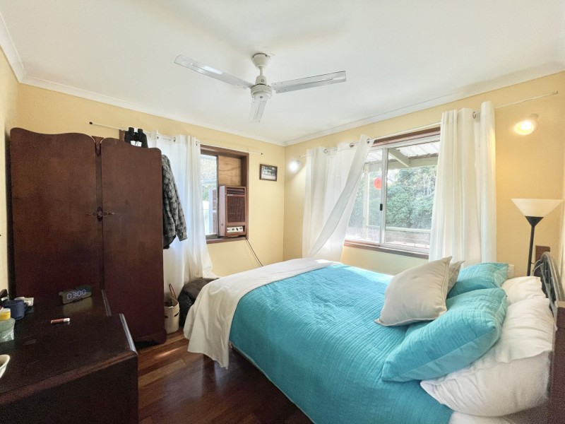 327 Bells Road, Rodds Bay QLD 4678