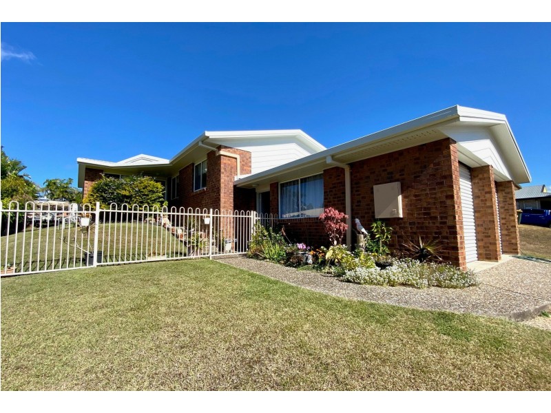 7 Lomandra Street, Boyne Island QLD 4680