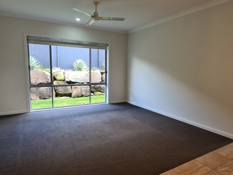 35 Koolivoo Parade, Boyne Island QLD 4680