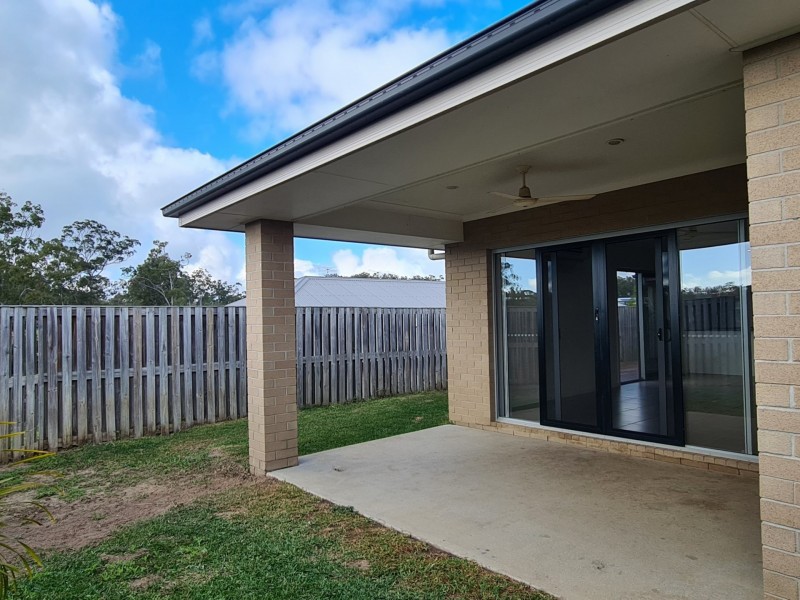 35 Koolivoo Parade, Boyne Island QLD 4680