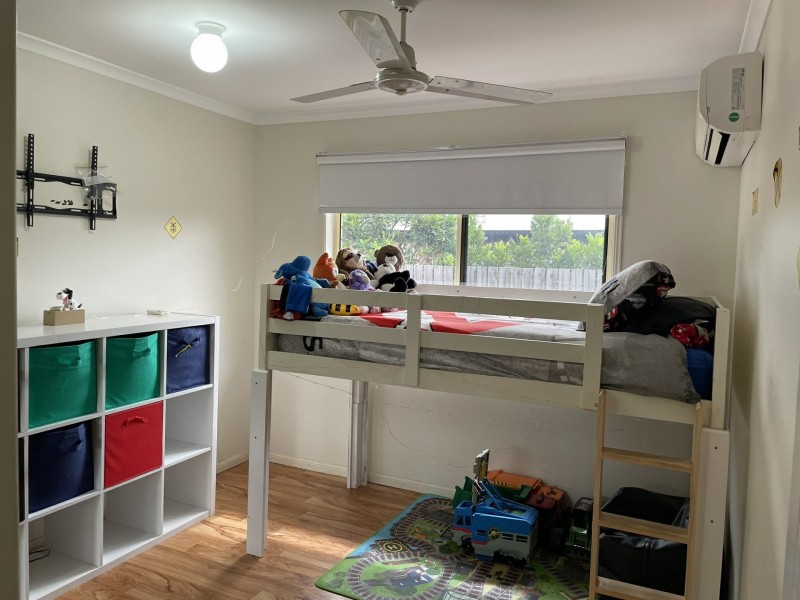 37 Golf View Drive, Boyne Island QLD 4680