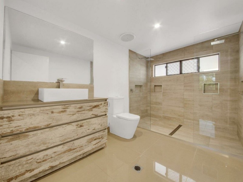 1 Ocean Street, Tannum Sands QLD 4680