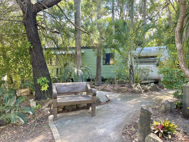 196 Bells Road, Rodds Bay QLD 4678