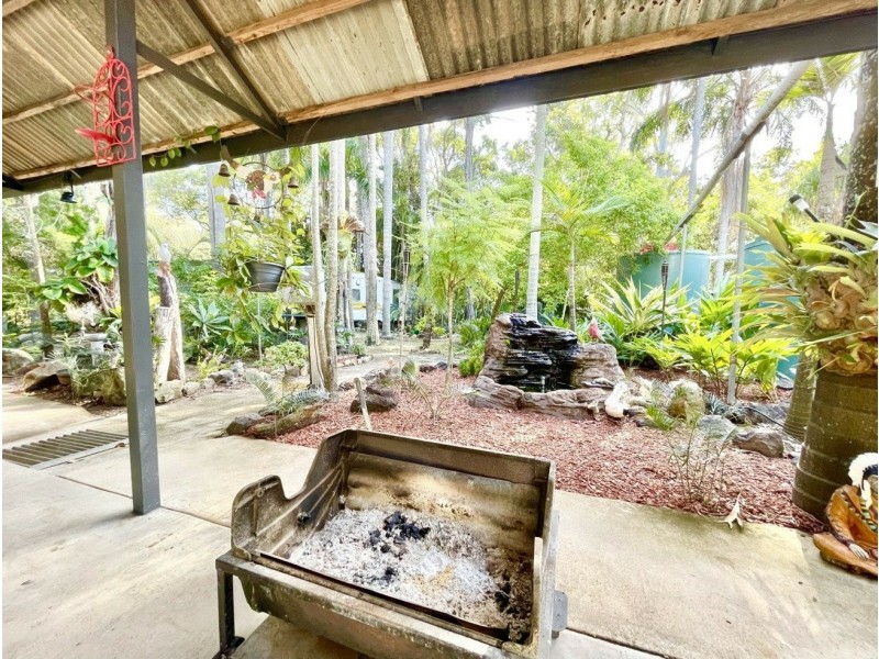 196 Bells Road, Rodds Bay QLD 4678