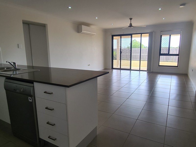 13 Jardine Crescent, Boyne Island QLD 4680