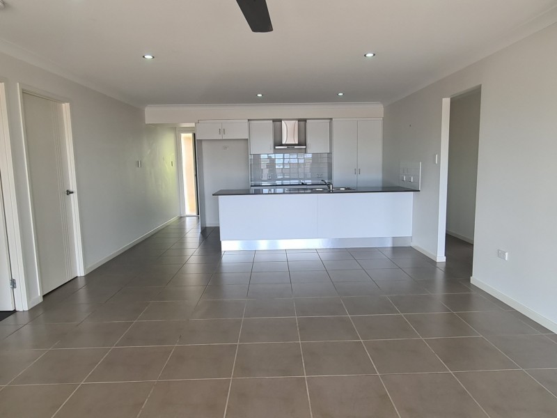 13 Jardine Crescent, Boyne Island QLD 4680