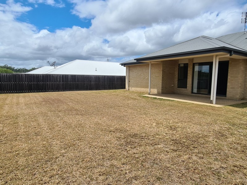 13 Jardine Crescent, Boyne Island QLD 4680