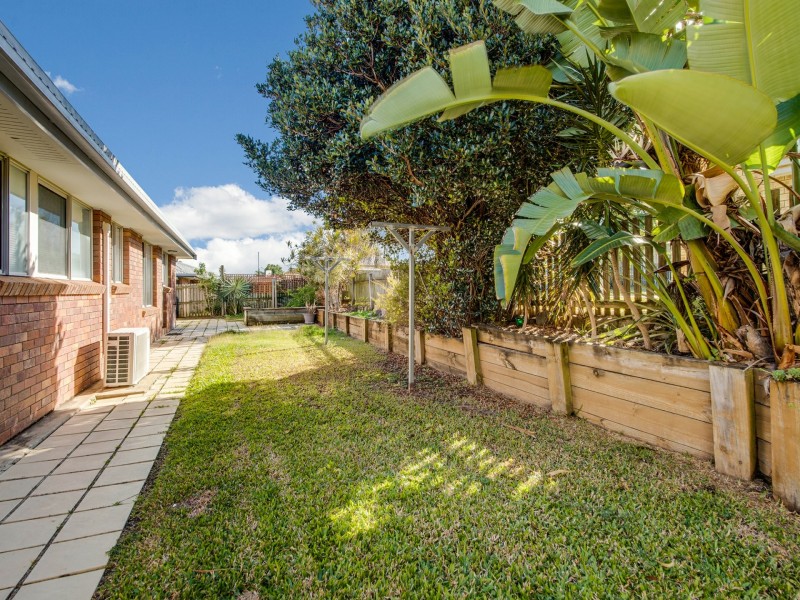 2 Onslow Street, Tannum Sands QLD 4680