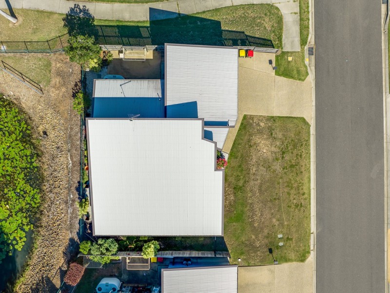 2/67 Bauhinia Street, Boyne Island QLD 4680