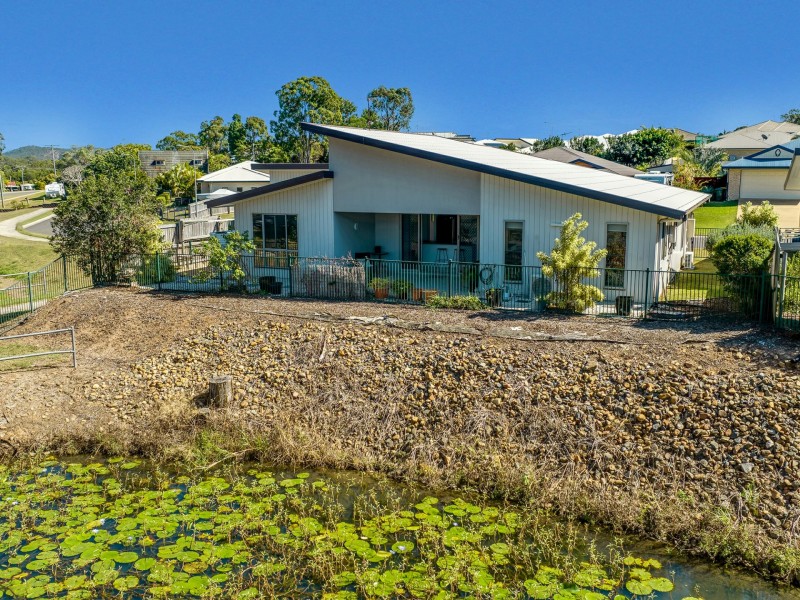 2/67 Bauhinia Street, Boyne Island QLD 4680