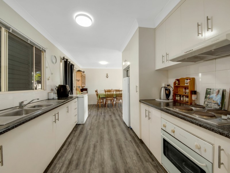 32 Lomandra street, Boyne Island QLD 4680