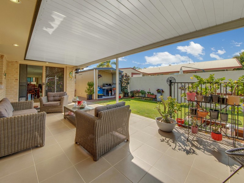 4 Douglas Street, Tannum Sands QLD 4680