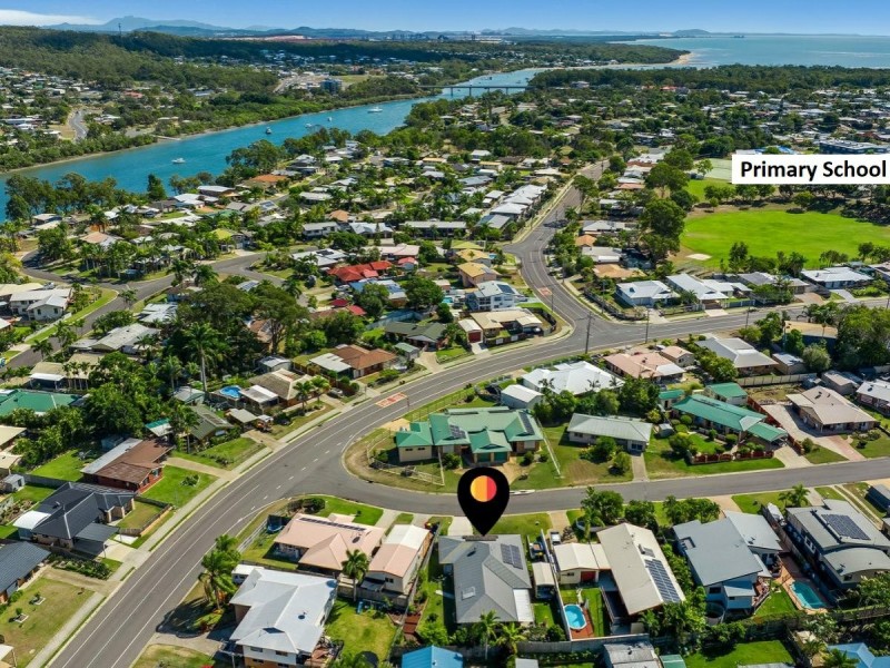 4 Douglas Street, Tannum Sands QLD 4680