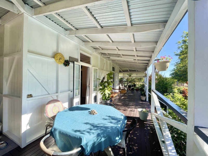 13 Wadeleigh Street, Bororen QLD 4678