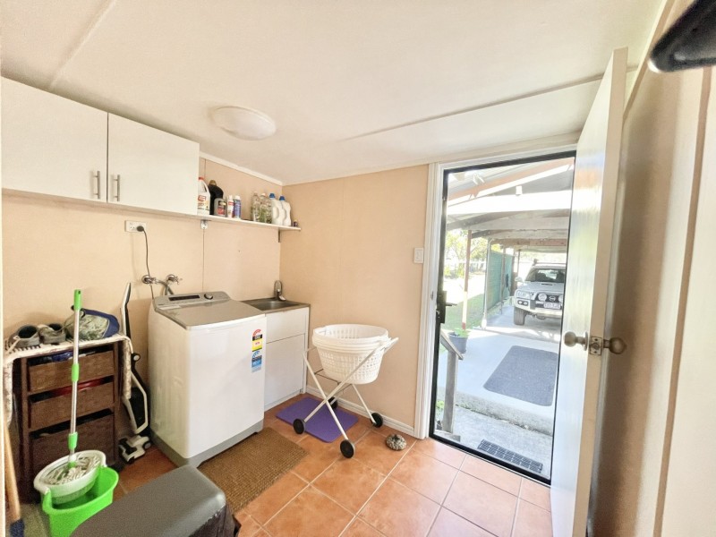 13 Wadeleigh Street, Bororen QLD 4678