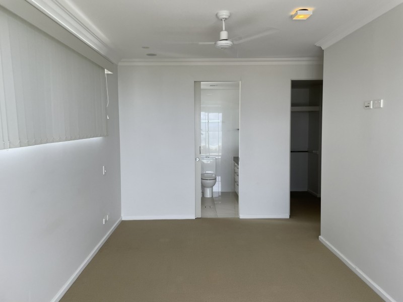 404/3 Pacific Avenue, Tannum Sands QLD 4680
