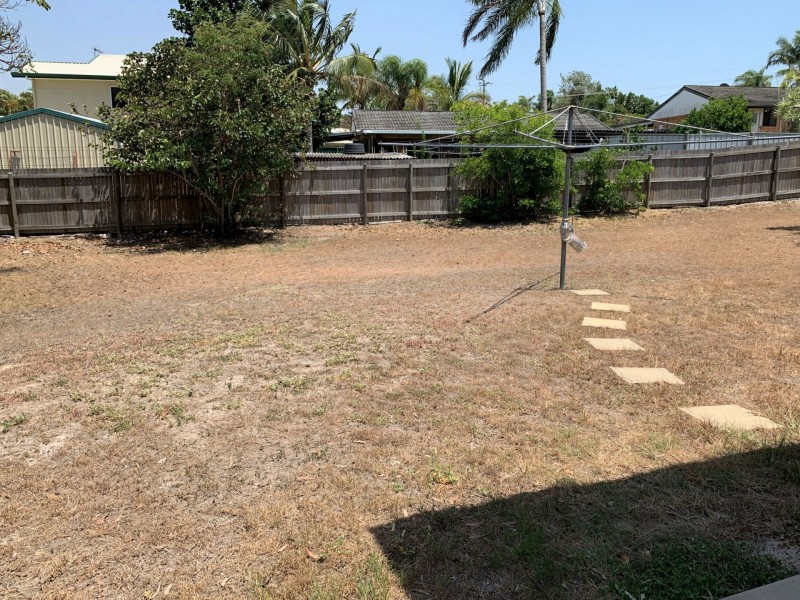 25 Edward Street, Boyne Island QLD 4680