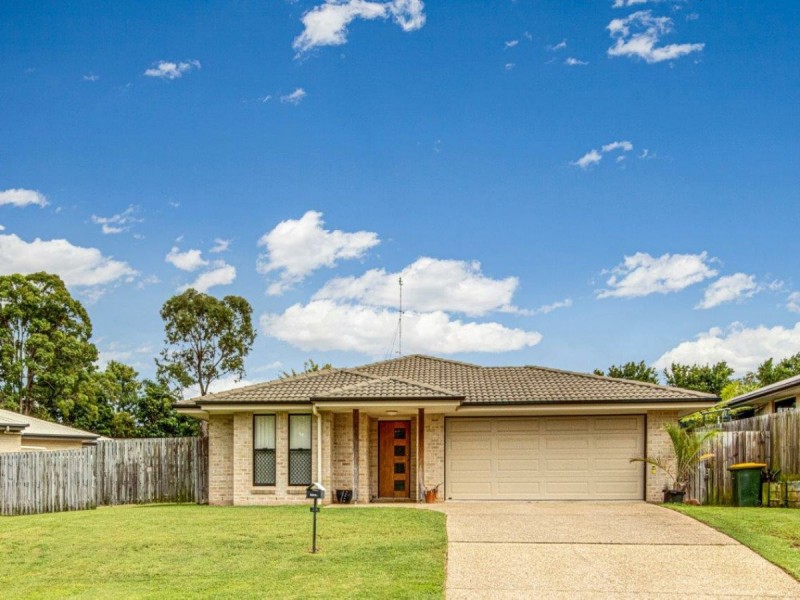 54 Bauhinia Street, Boyne Island QLD 4680