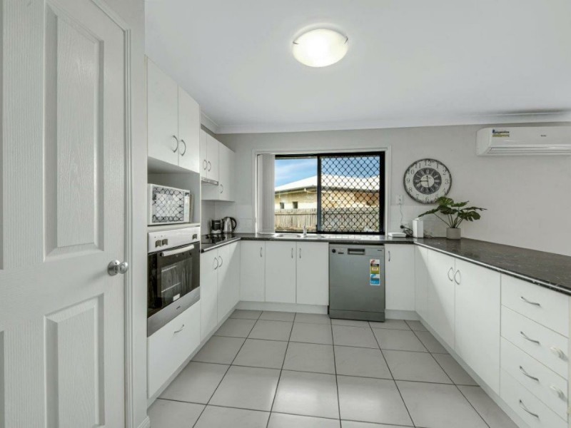 54 Bauhinia Street, Boyne Island QLD 4680