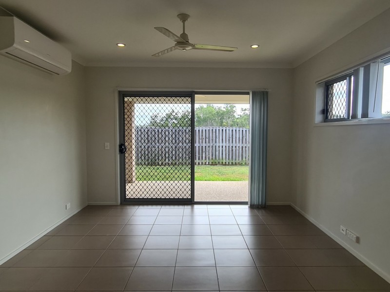 4 Wabby Street, Boyne Island QLD 4680