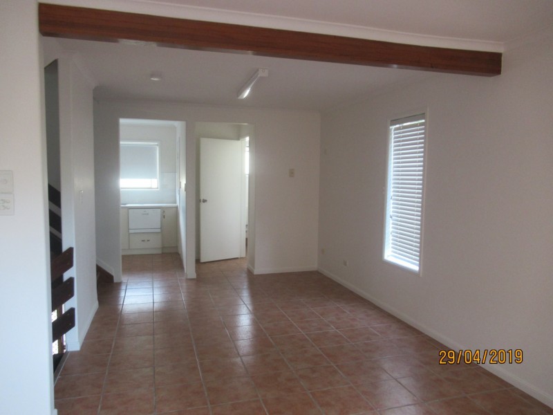 4/36 Kent Street, West Gladstone QLD 4680