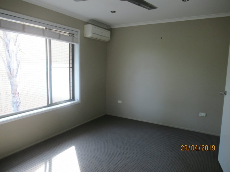 4/36 Kent Street, West Gladstone QLD 4680