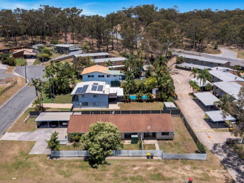 1/14 McCann Street, South Gladstone QLD 4680