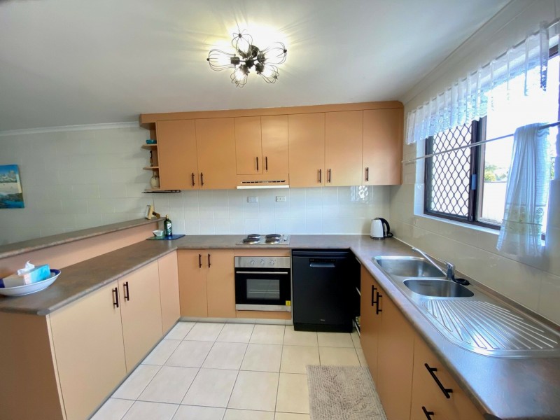 Unit 5/4 Wyndham Avenue, Boyne Island QLD 4680