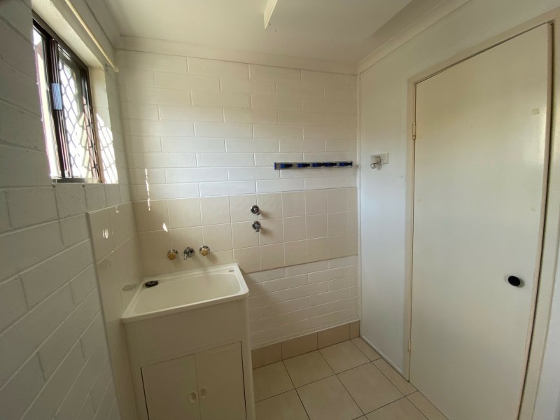 Unit 5/4 Wyndham Avenue, Boyne Island QLD 4680
