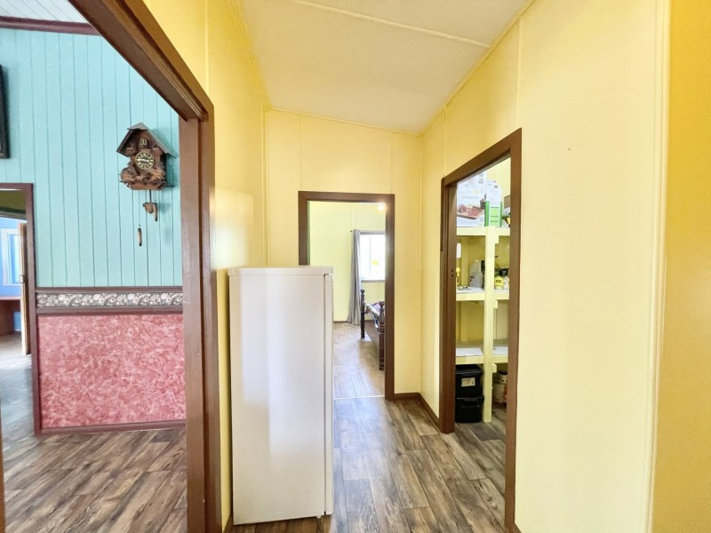 11 Dougall Street, Bororen QLD 4678