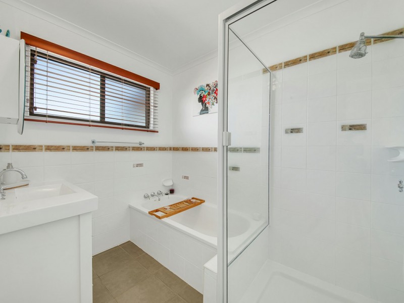 1 Fitzroy Court, Boyne Island QLD 4680