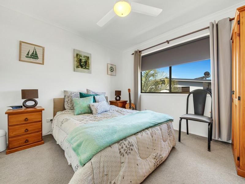 1 Fitzroy Court, Boyne Island QLD 4680