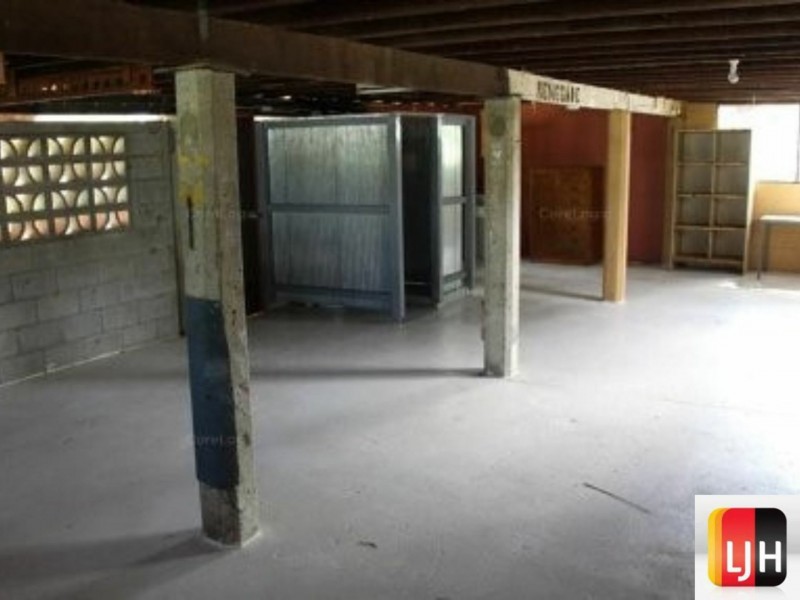 8 Marina Avenue, Boyne Island QLD 4680