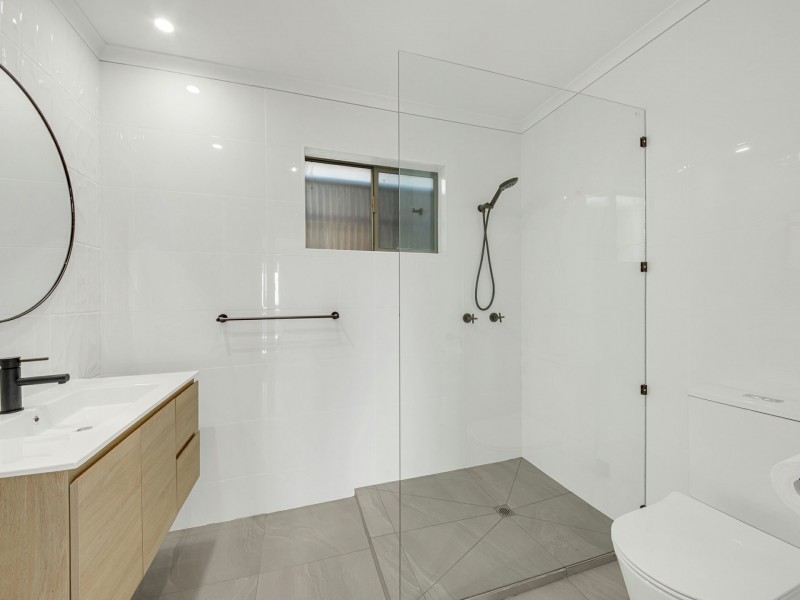 7 Pacific Avenue, Tannum Sands QLD 4680